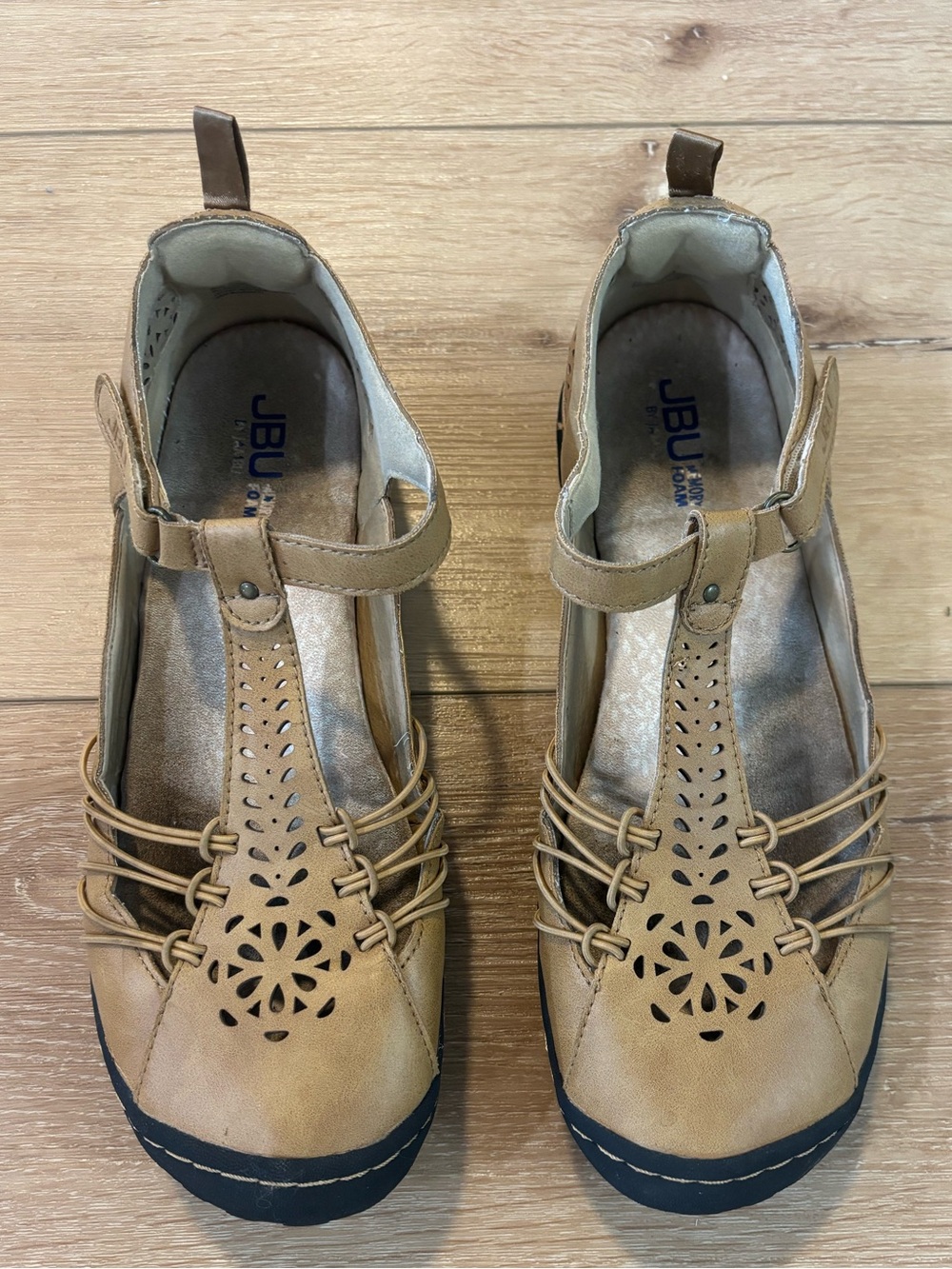 JBU Tan Leather Cutout Mary Jane Sandals Size 11